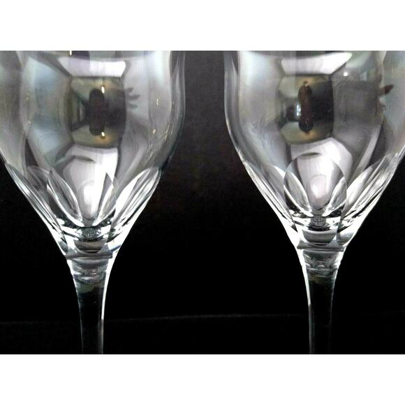 Seneca Lafayette Set of 2 Wine Glasses - Picture 3 of 7